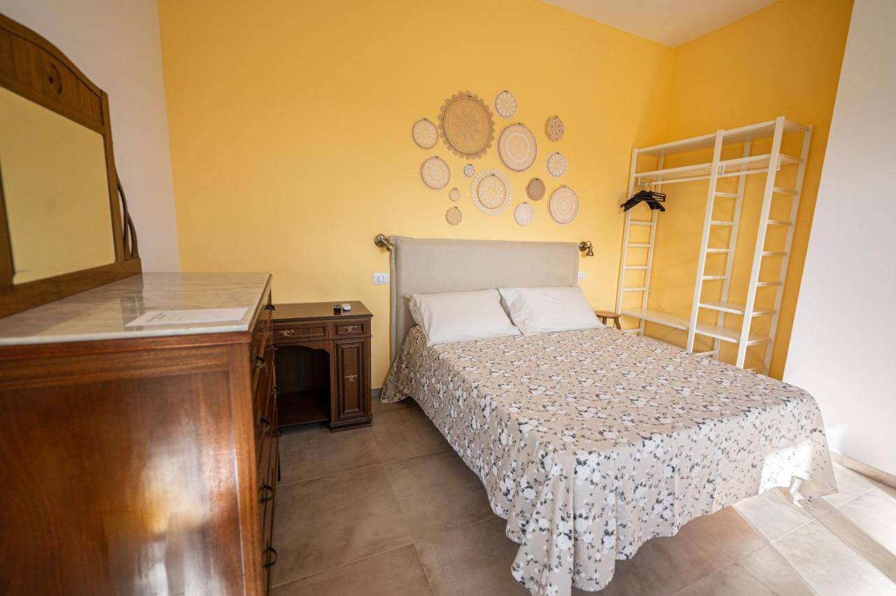 Гостевой дом Le Bisceglie Albanella Экстерьер фото