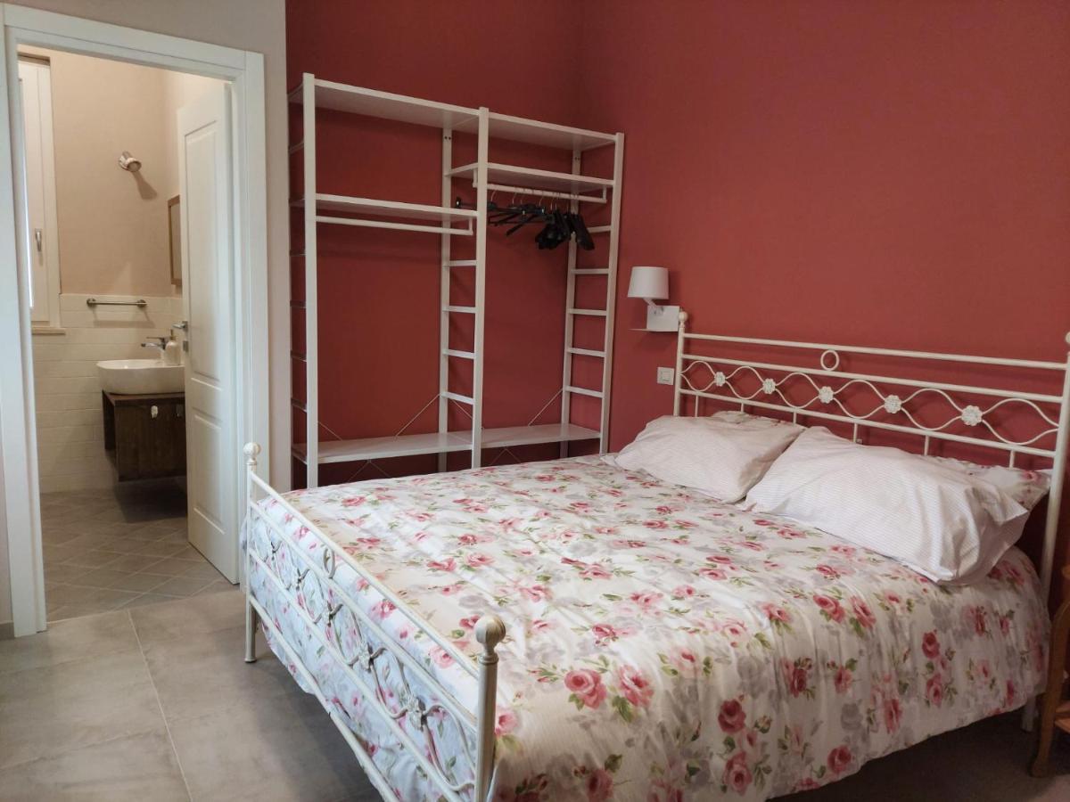 Гостевой дом Le Bisceglie Albanella Экстерьер фото